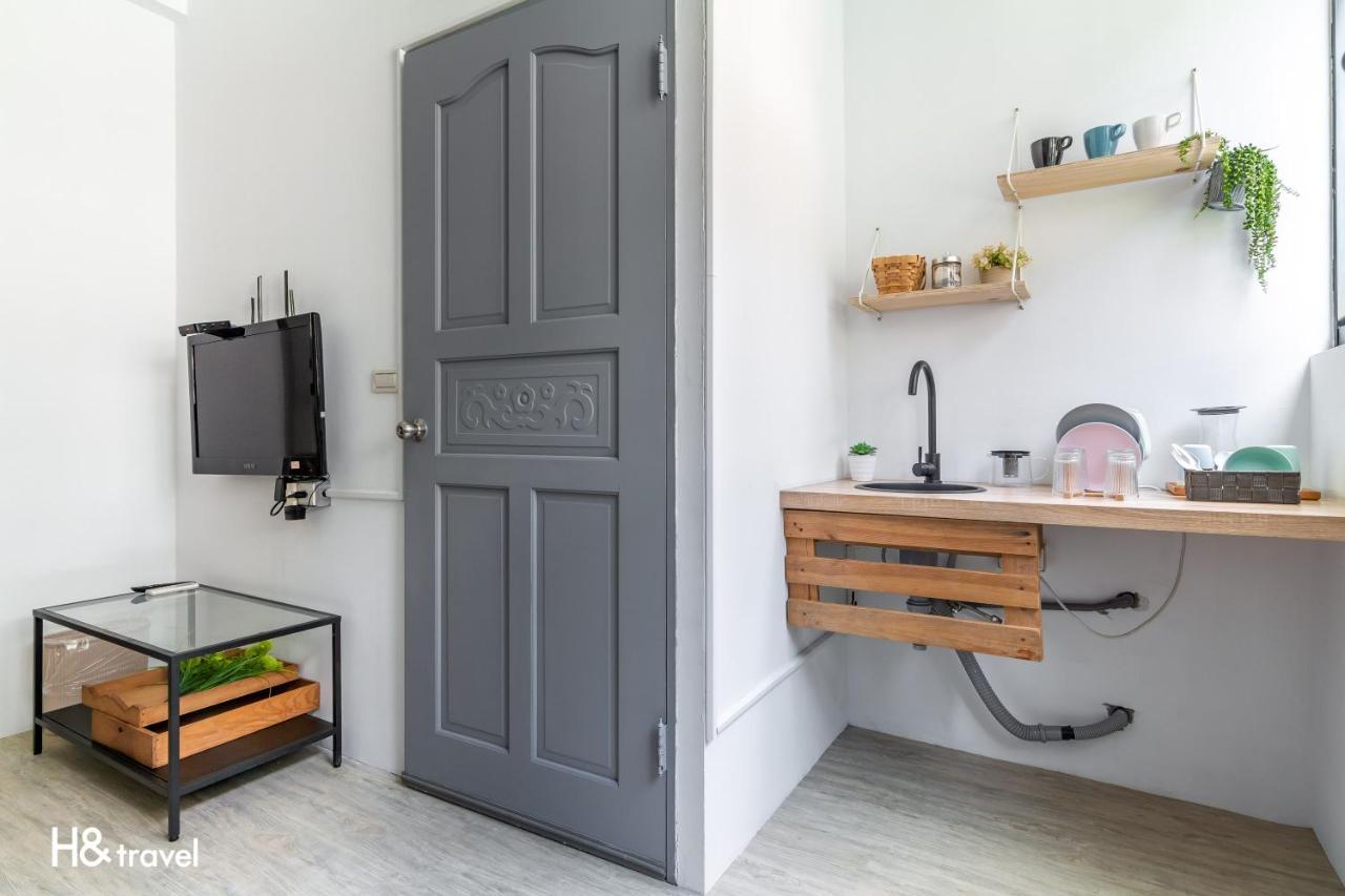 Ferienwohnung Sleepier Multi-Minsu Tainan Exterior foto