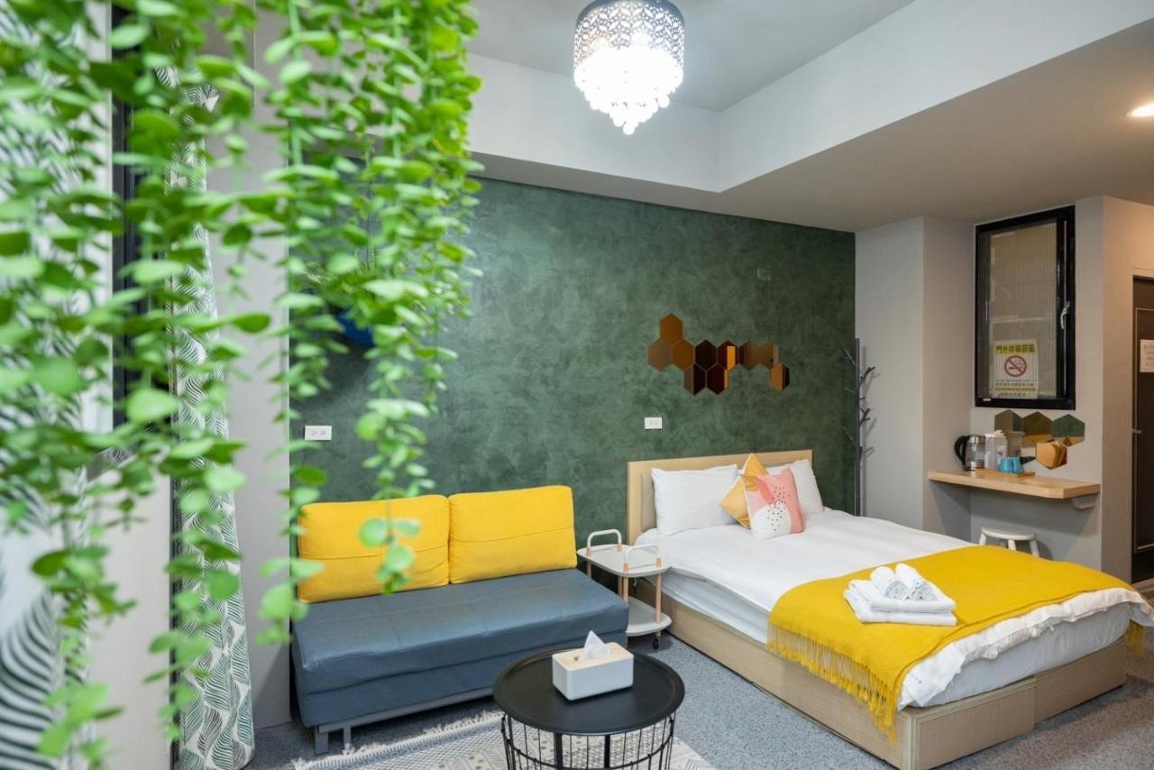 Ferienwohnung Sleepier Multi-Minsu Tainan Exterior foto